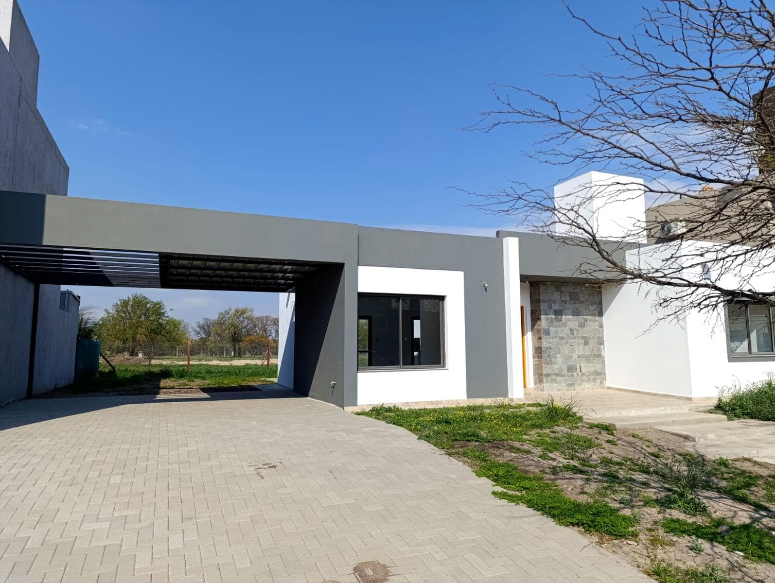 Alquiler de casa en Barrio Las cañitas, Malagueño - 1