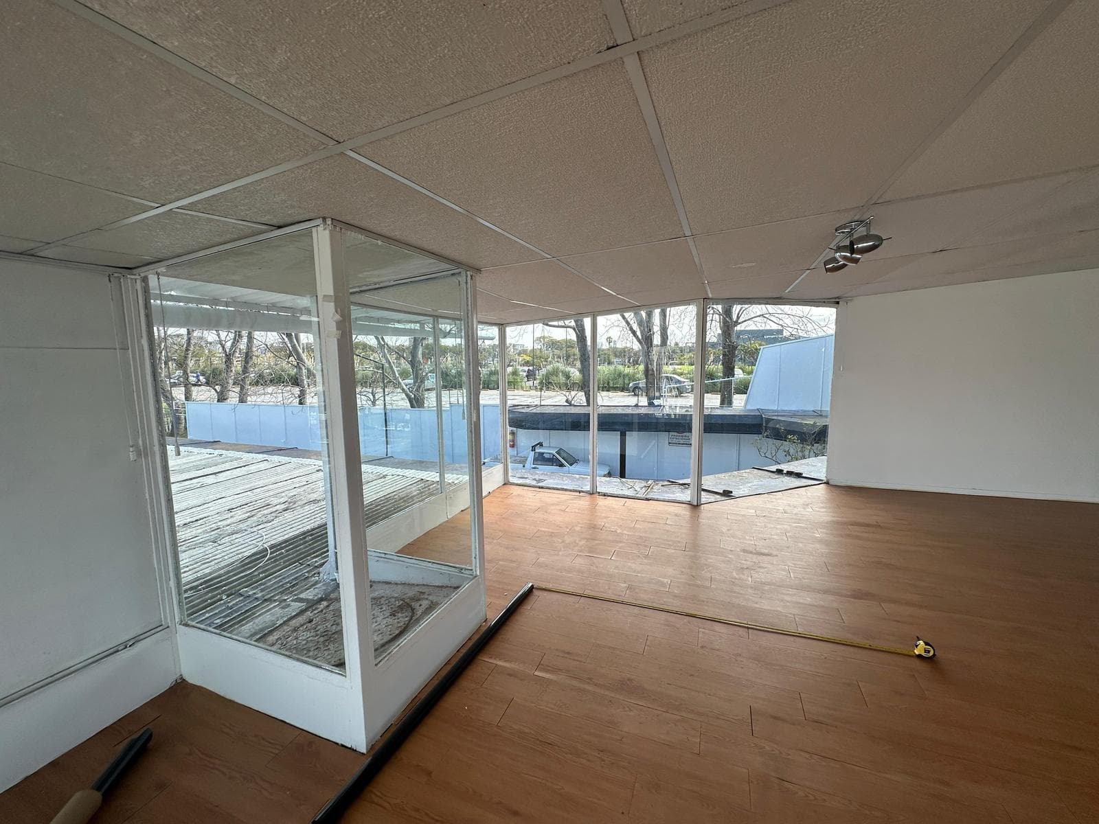 Oficinas en Alquiler Av. Costanera Rafael Obligado 4800 - 2