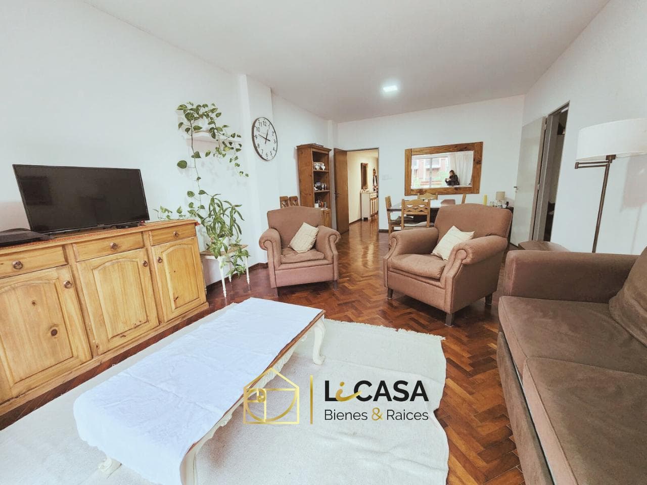 Venta Departamento 3 Dormitorios - Terraza - Cochera - Dep. de Servicio - Semipiso - Nueva Córdoba - 1