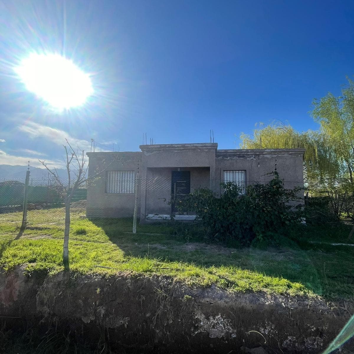 Venta de Quincho con Pileta - 1