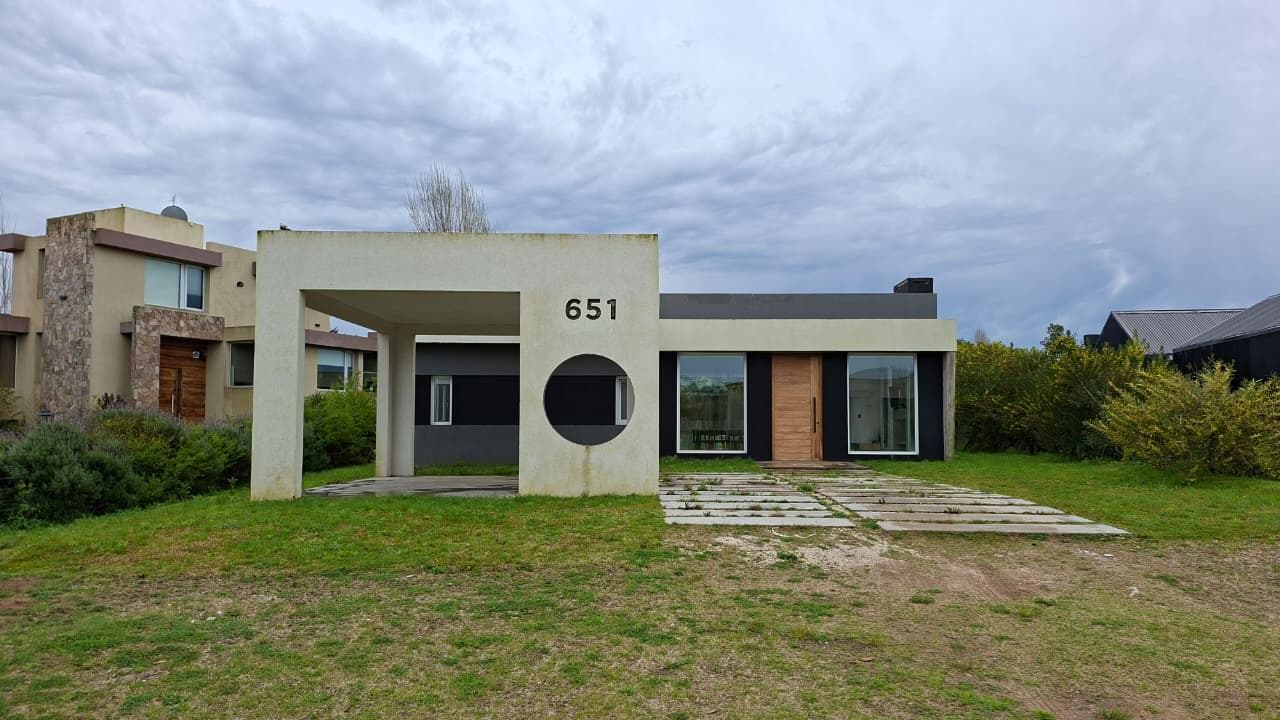 Casa en alquiler - 1