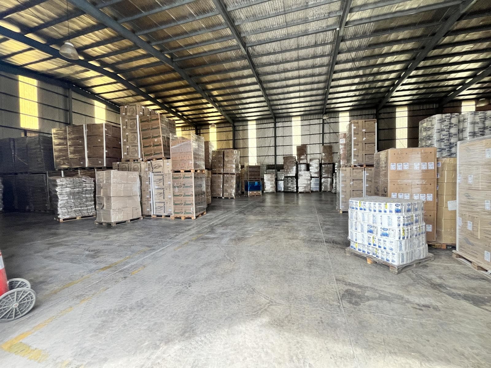 Nave Industrial 800 m2 en Rodriguez Peña ALQUILER - 2