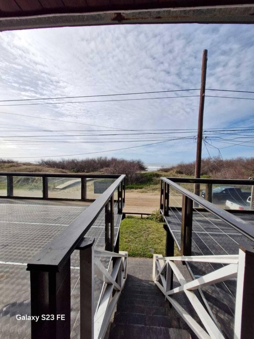 Departamento en Costa Azul - 2