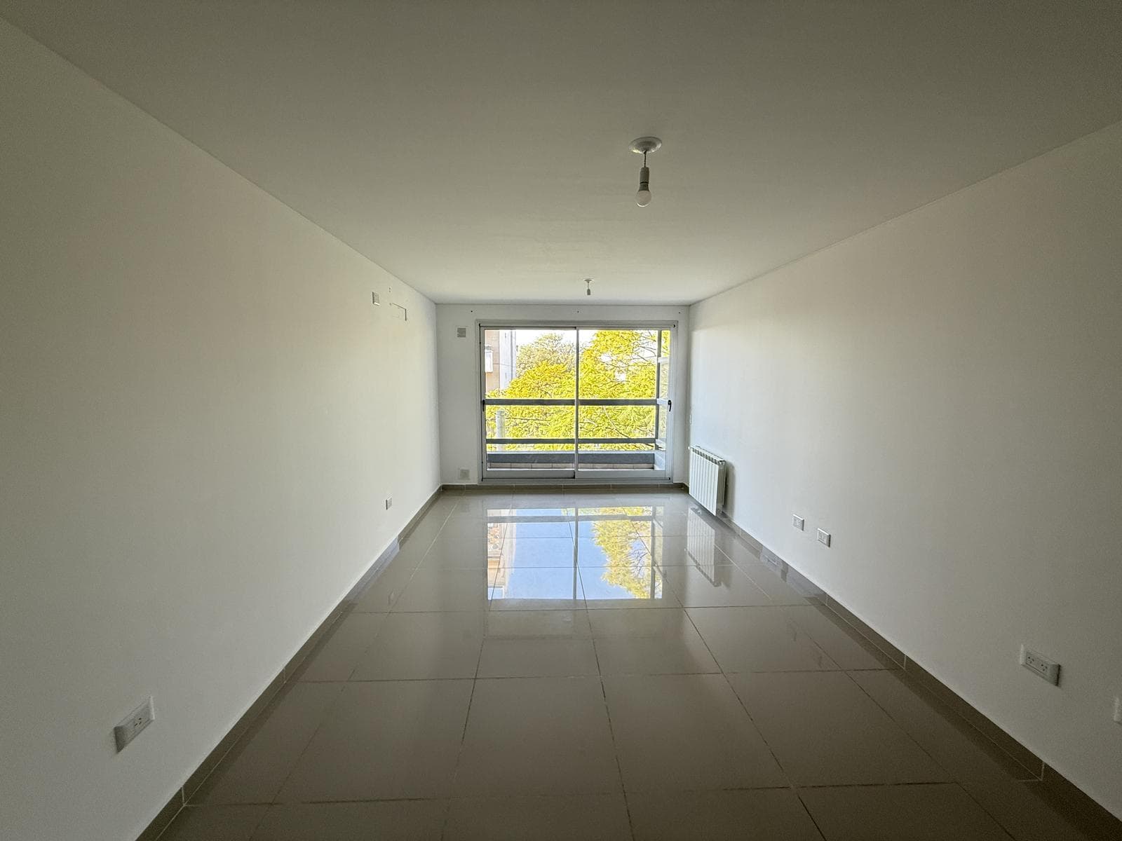 VENTA DEPARTAMENTO 2 DORMITORIOS A ESTRENAR CON COCHERA - 1