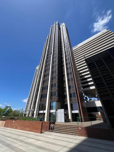 Alquiler Oficina en Torre Triple A Edificio Corporativo Vista Rio Catalinas Centro - 2