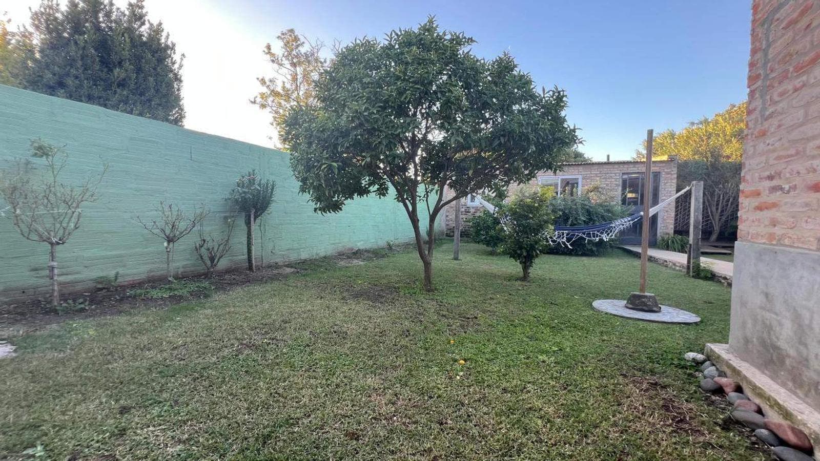 Casa en venta - 3 Dormitorios 2 Baños - Mercedes - 2