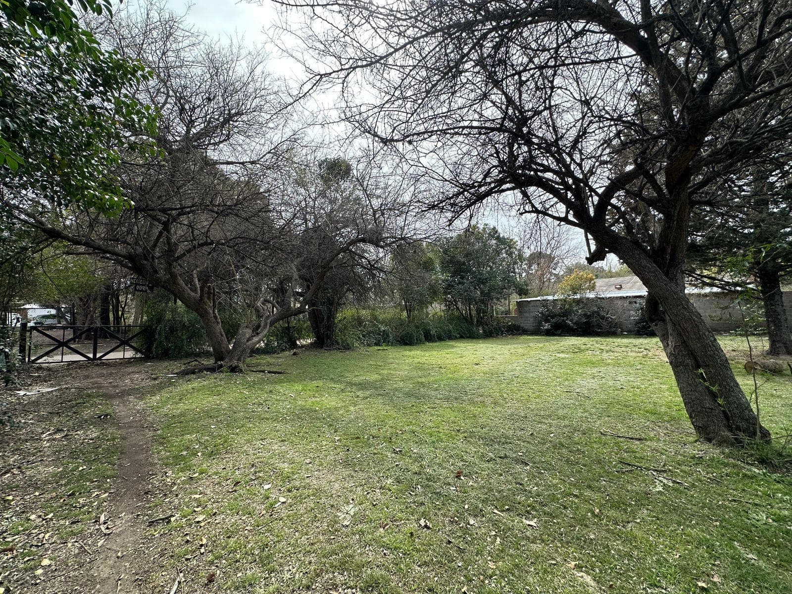 Terreno a la venta en Villa Ani Mi con servicios de luz y agua - 1