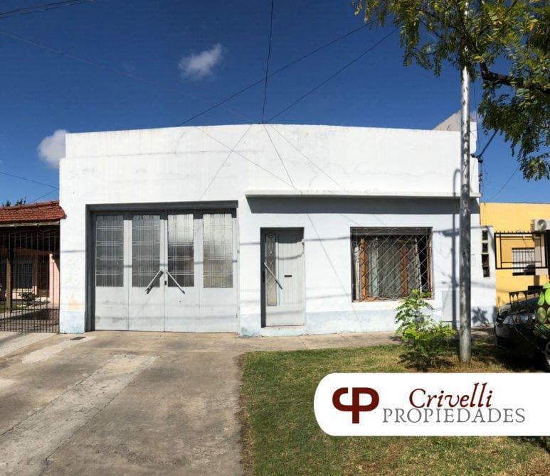VENTA | Lote 8.66 x 58 con dos deptos + fondo libre - 1