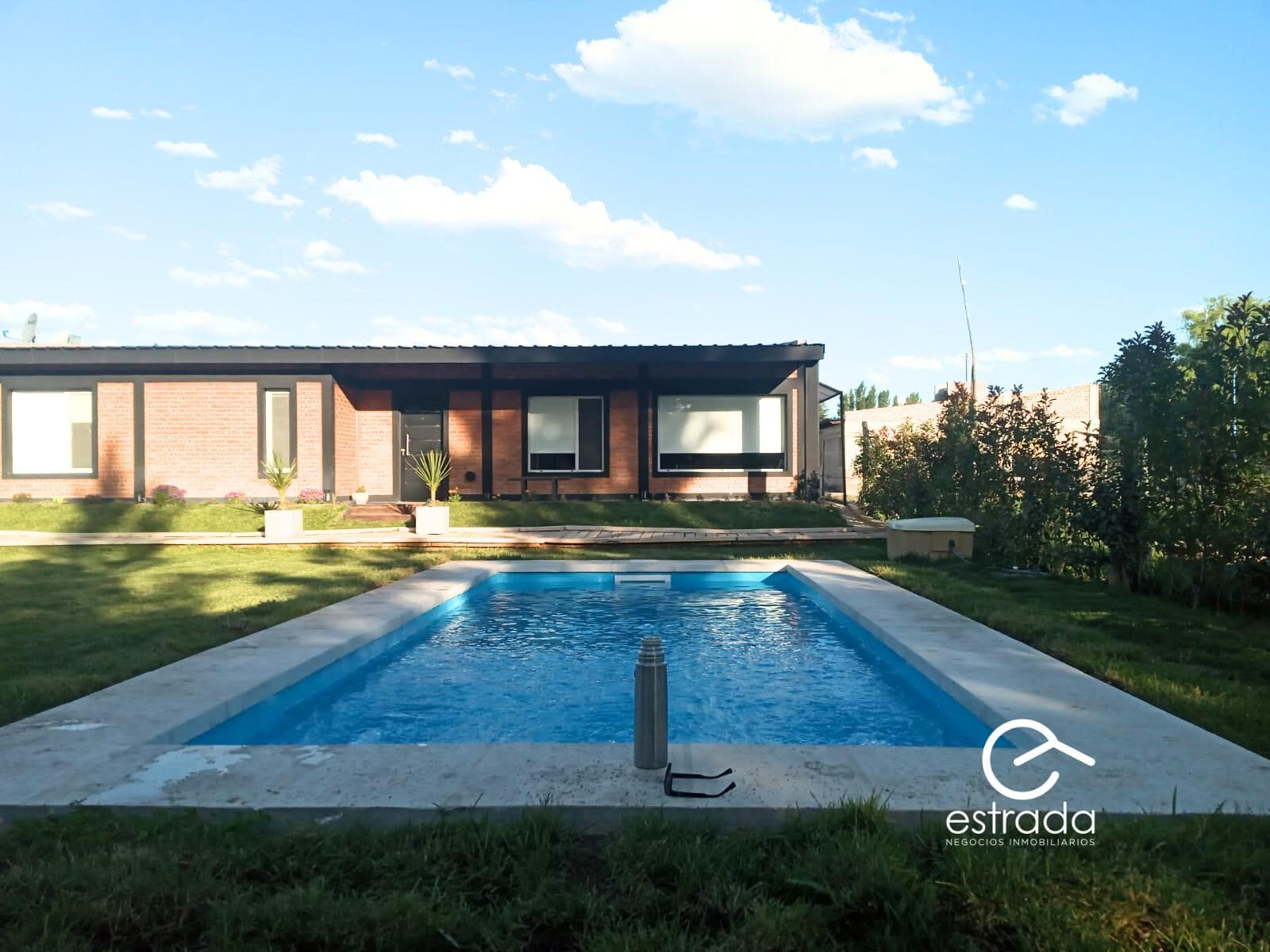 HERMOSA CASA EN VENTA - 2