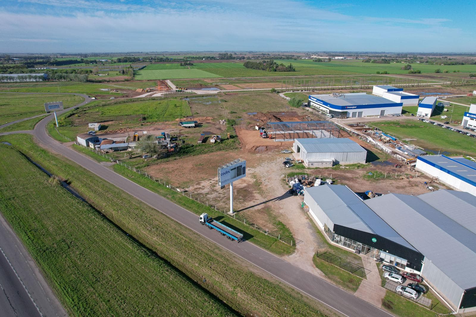 Terreno industrial en Venta de 1,5 ha Autopista Rosario Buenos Aires - 1