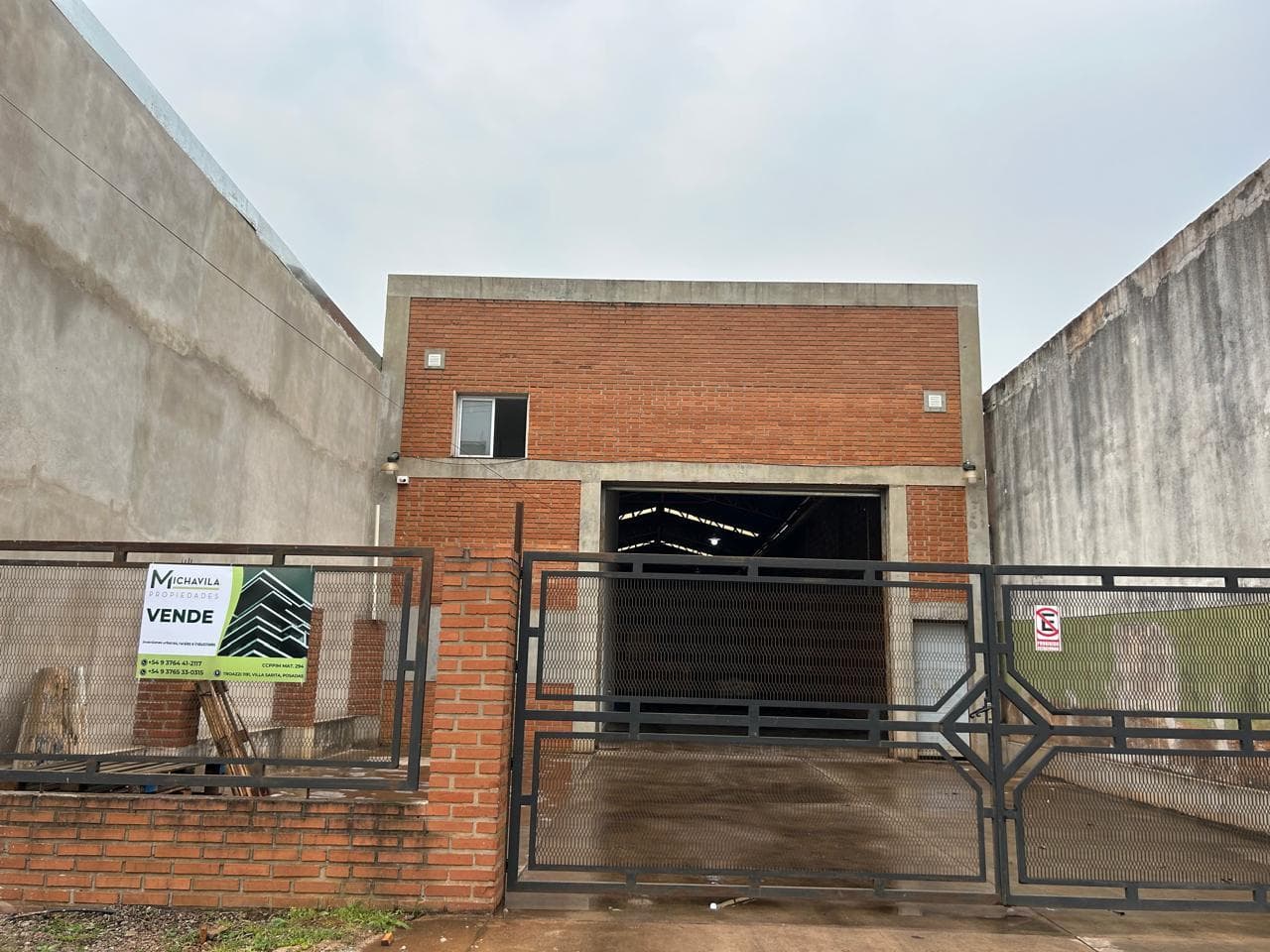 Depósito en venta sobre colectora r12 a metros de Crucero del Norte - 1