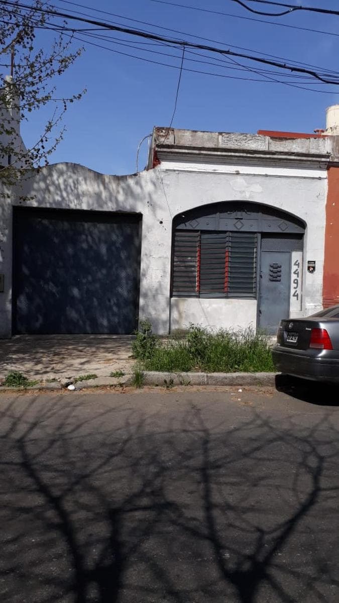 Galpón en venta - 200Mts2 - Floresta - 1