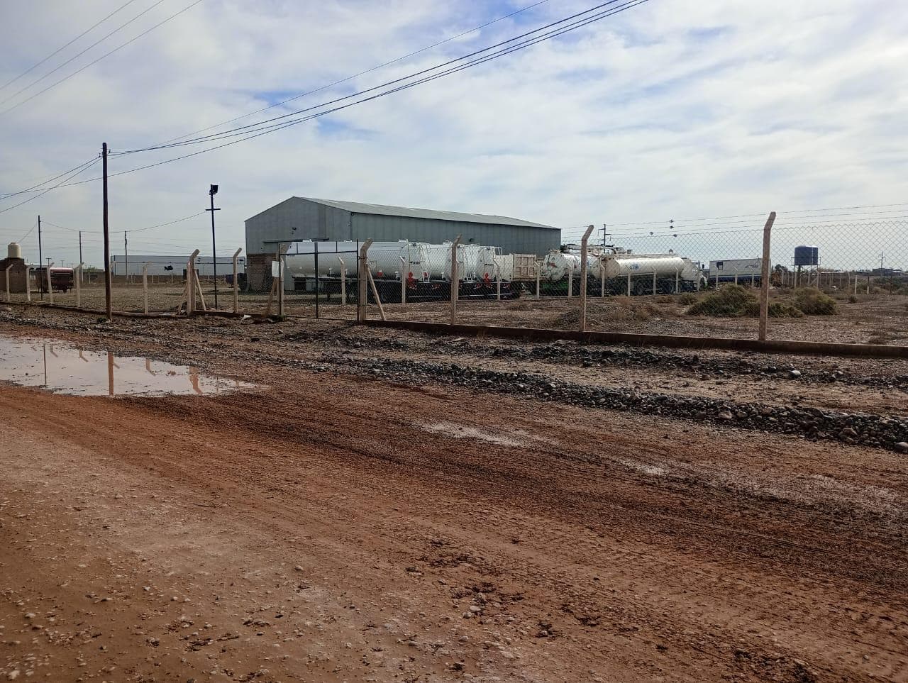 VENTA Terreno en Parque Industrial Centenario - 1