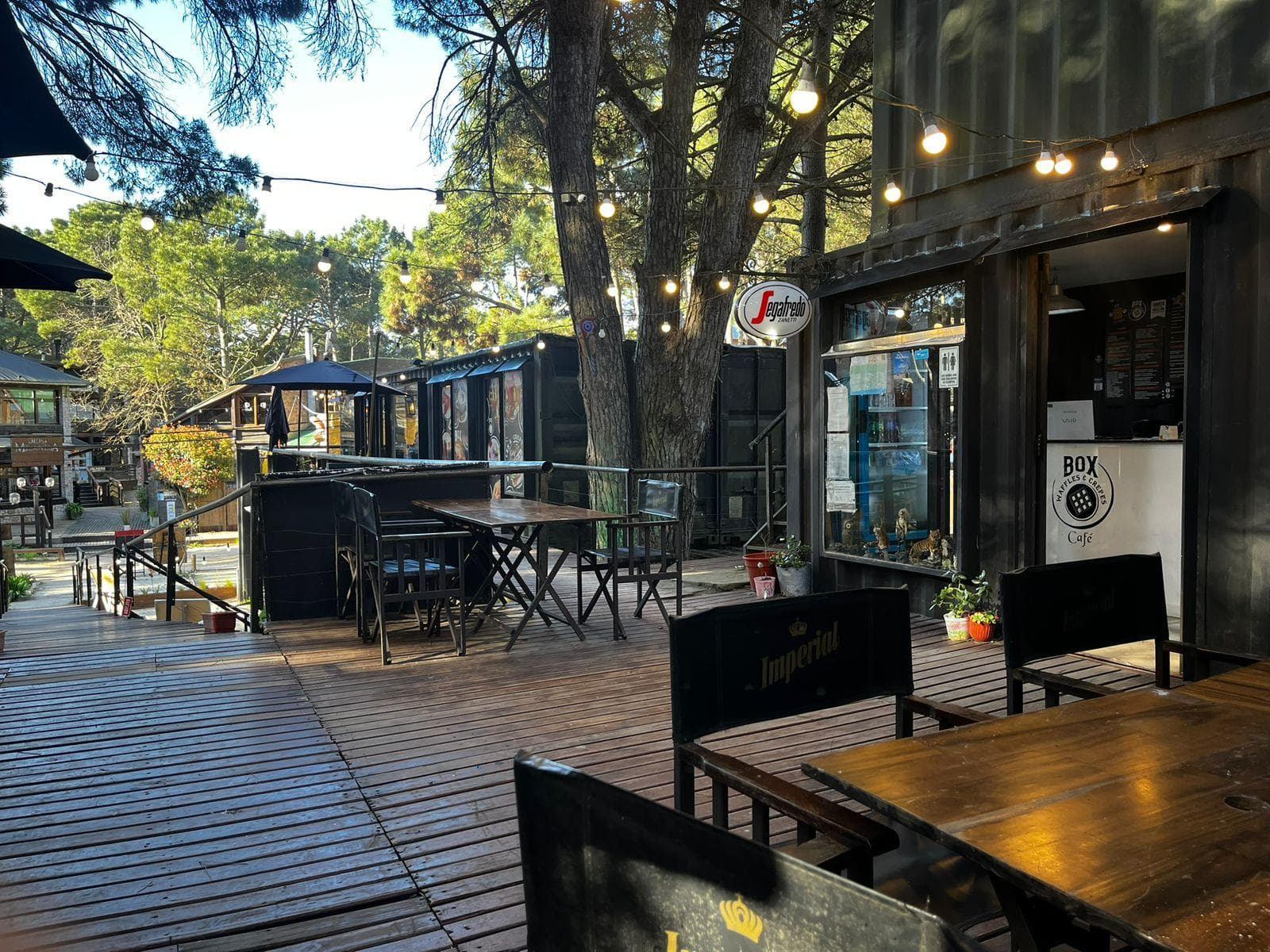 Gastronómico con trayectoria excelente ubicación - 1