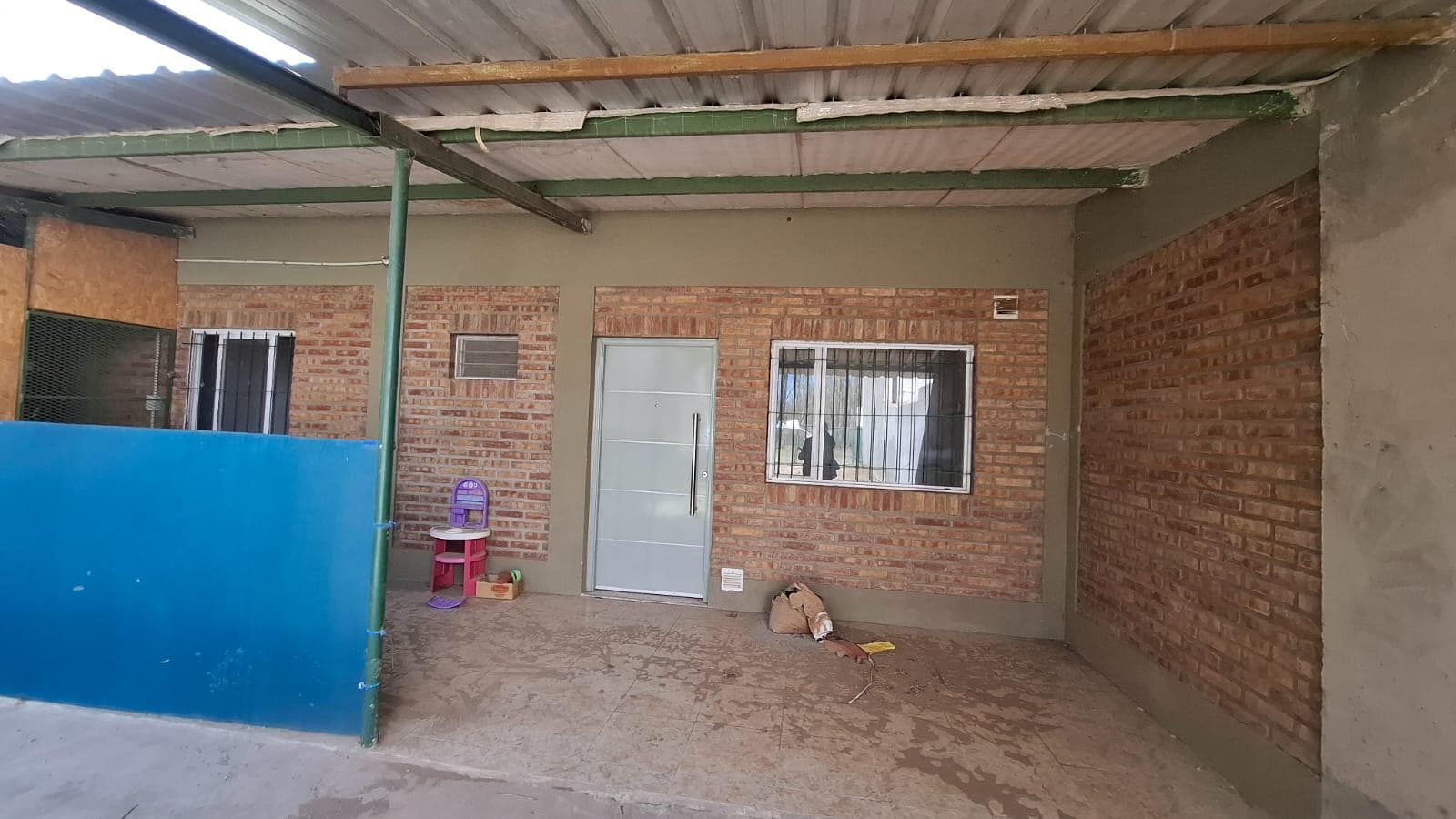 En Alquiler, Departamento de 2 Dormitorios, B Don Luckas, Plottier - 1