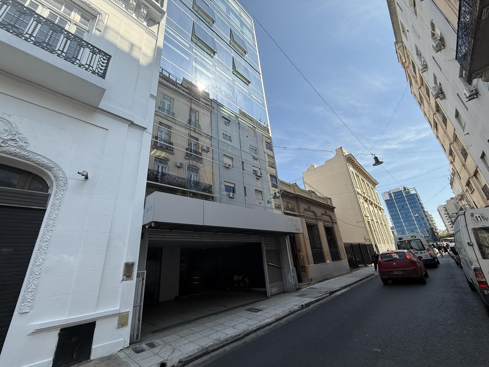 Oficina Cochera en San Telmo - Excelentes accesos - 1
