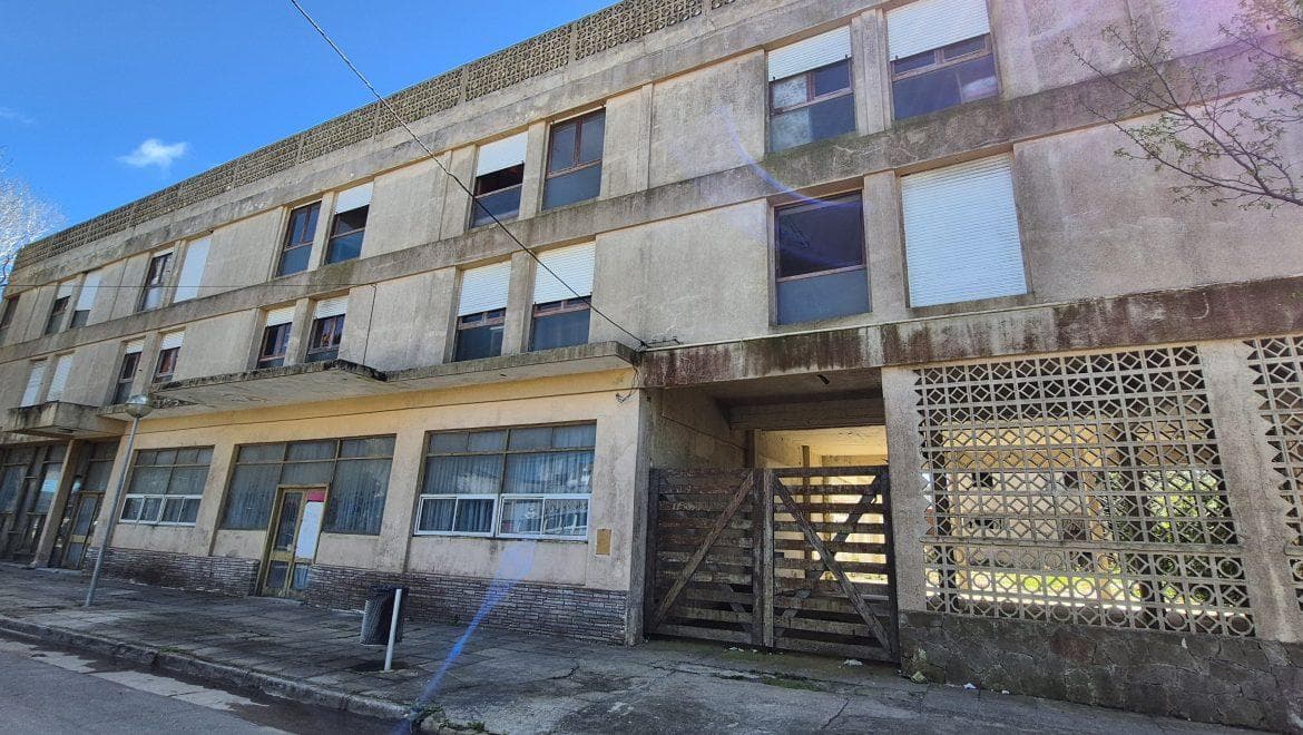 Hotel en venta - 54 Habitaciones - Mar de Ajó - 1