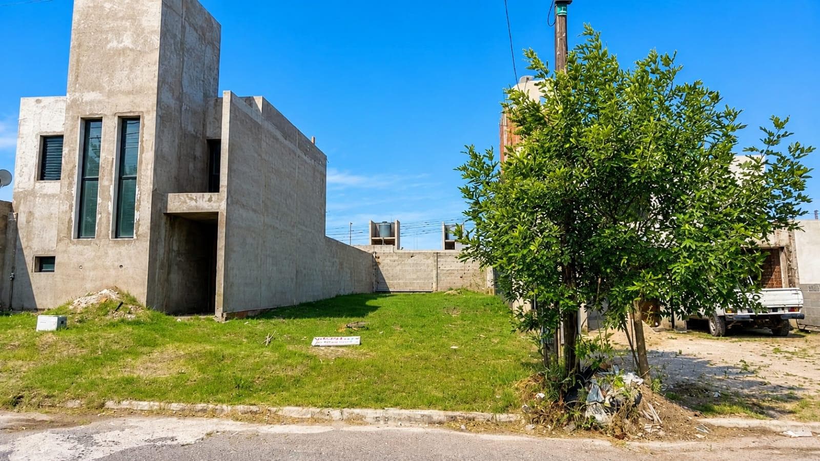 Terreno Apto Duplex en venta - Arguello Norte - 1