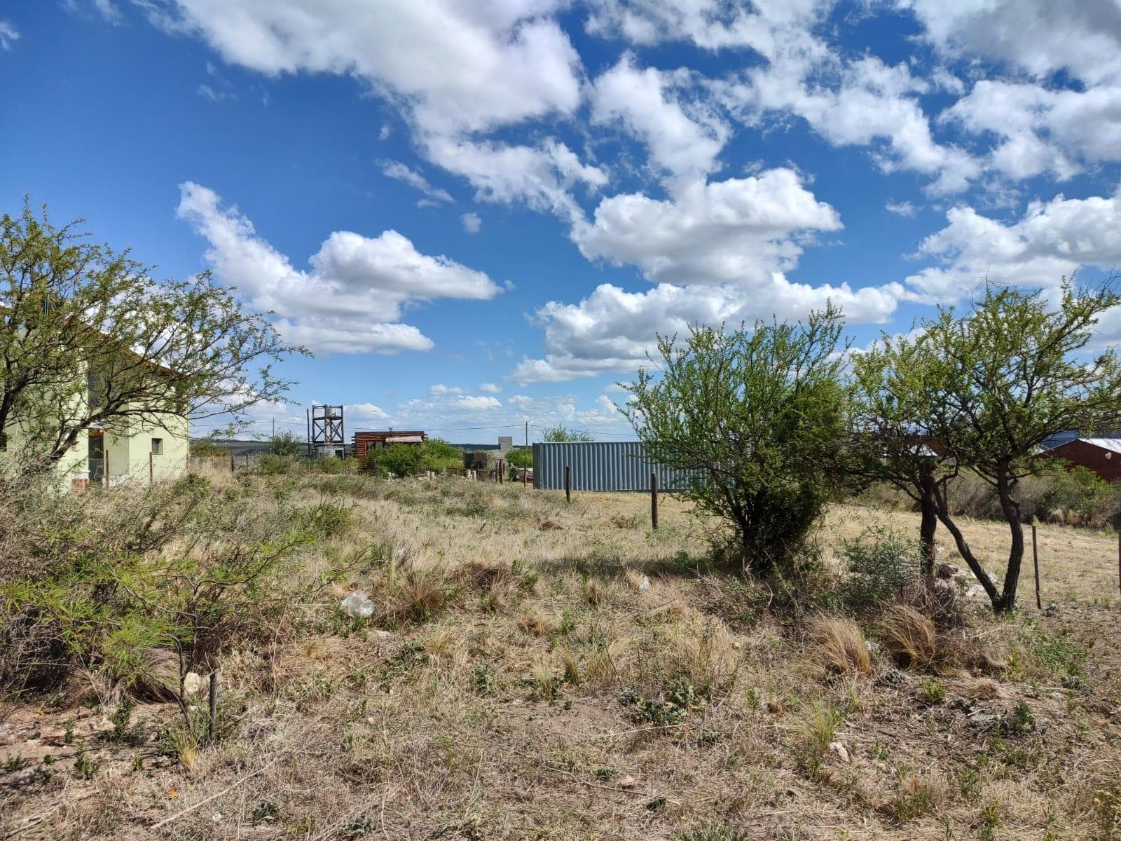 ¡Oportunidad en Los Cocos! Terreno de 600 m² con Escritura – Ideal para Casa de Vacaciones o Cabañas - 1