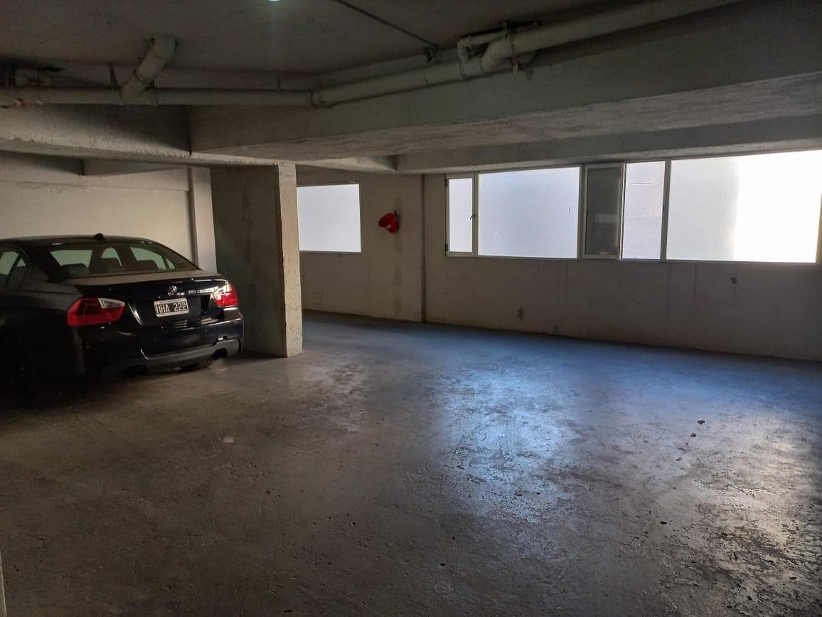 Venta Cochera en San Cristobal - 1