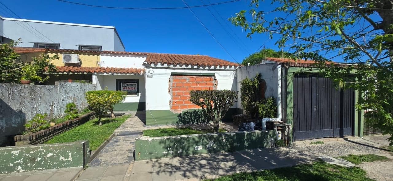 Casa a refaccionar, Pueblo Nuevo - 1