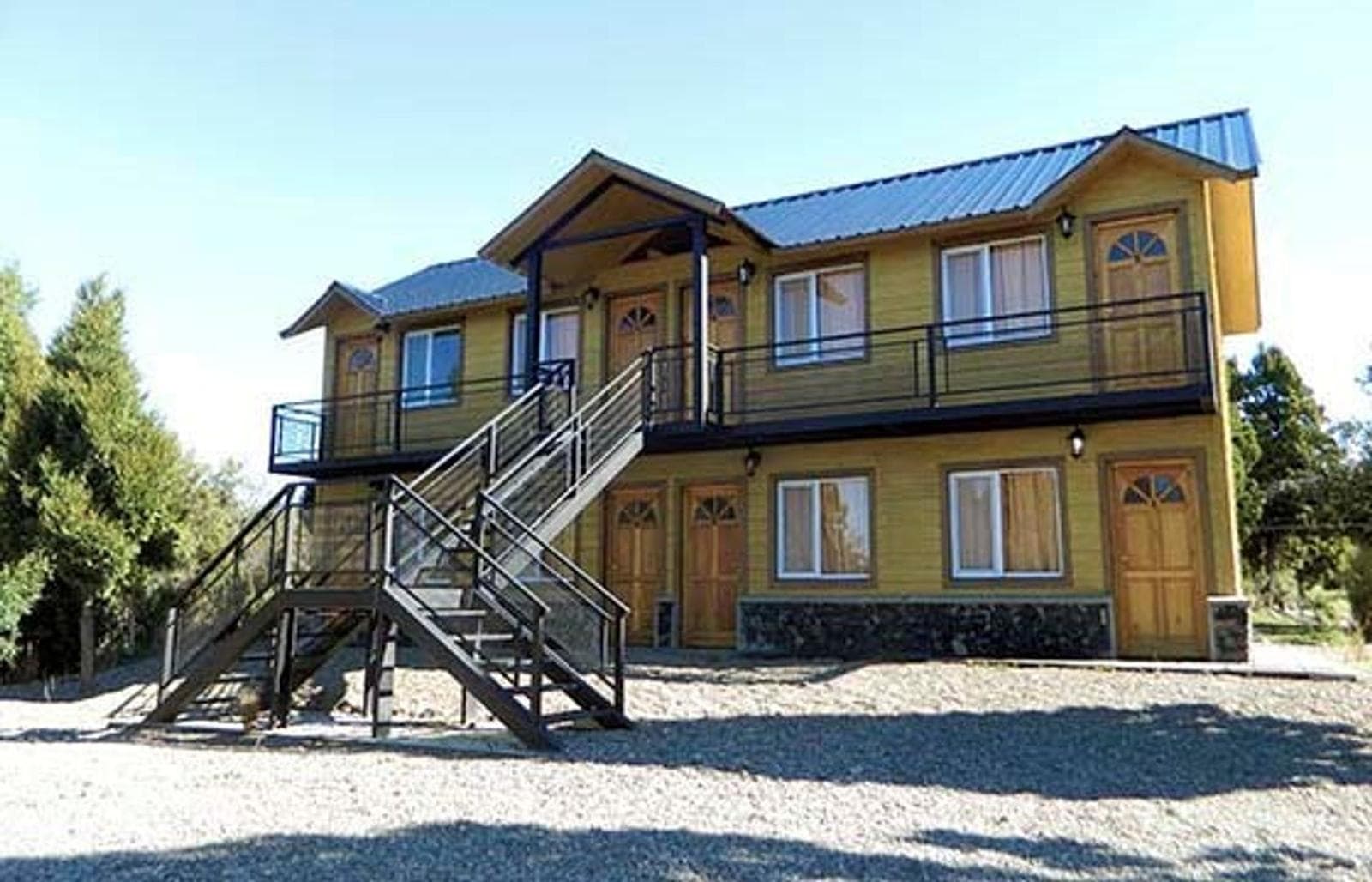 Complejo Hotelero - 4 Cabañas - Trevelin - 1