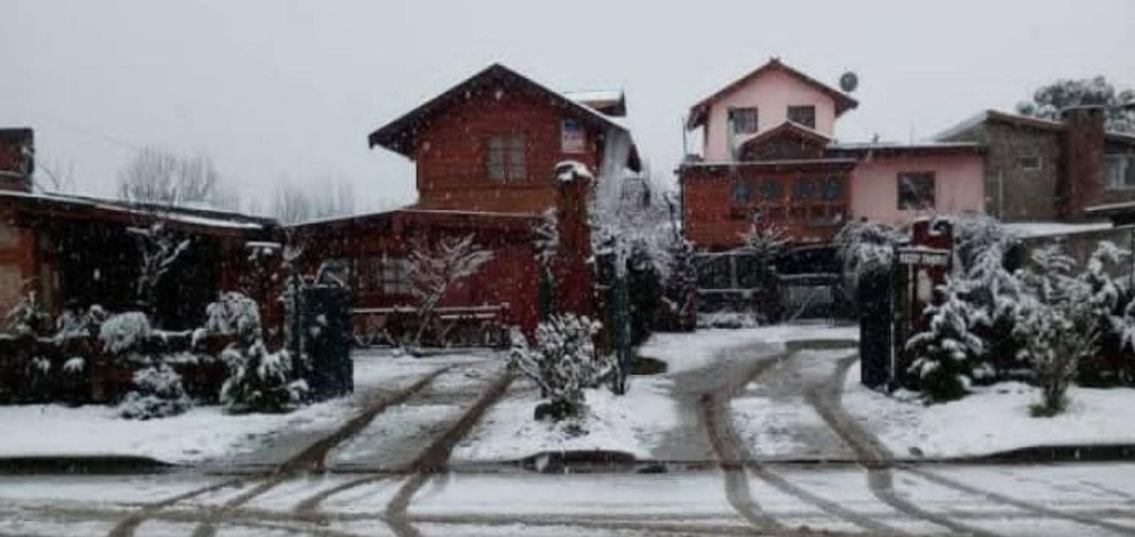 Complejo Hotelero - 6 UFs - Trevelin - 1