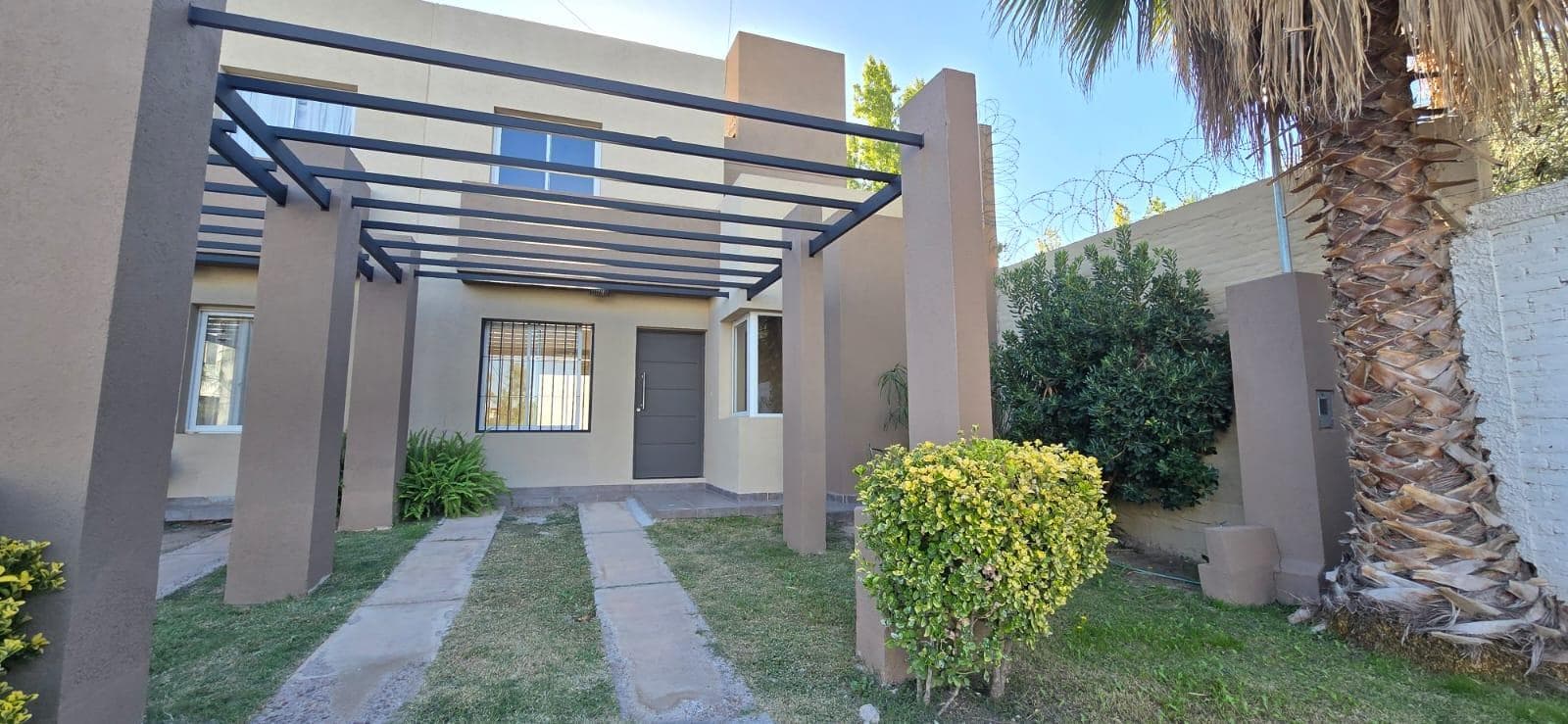 Dúplex en Barrio Furlotti - 1