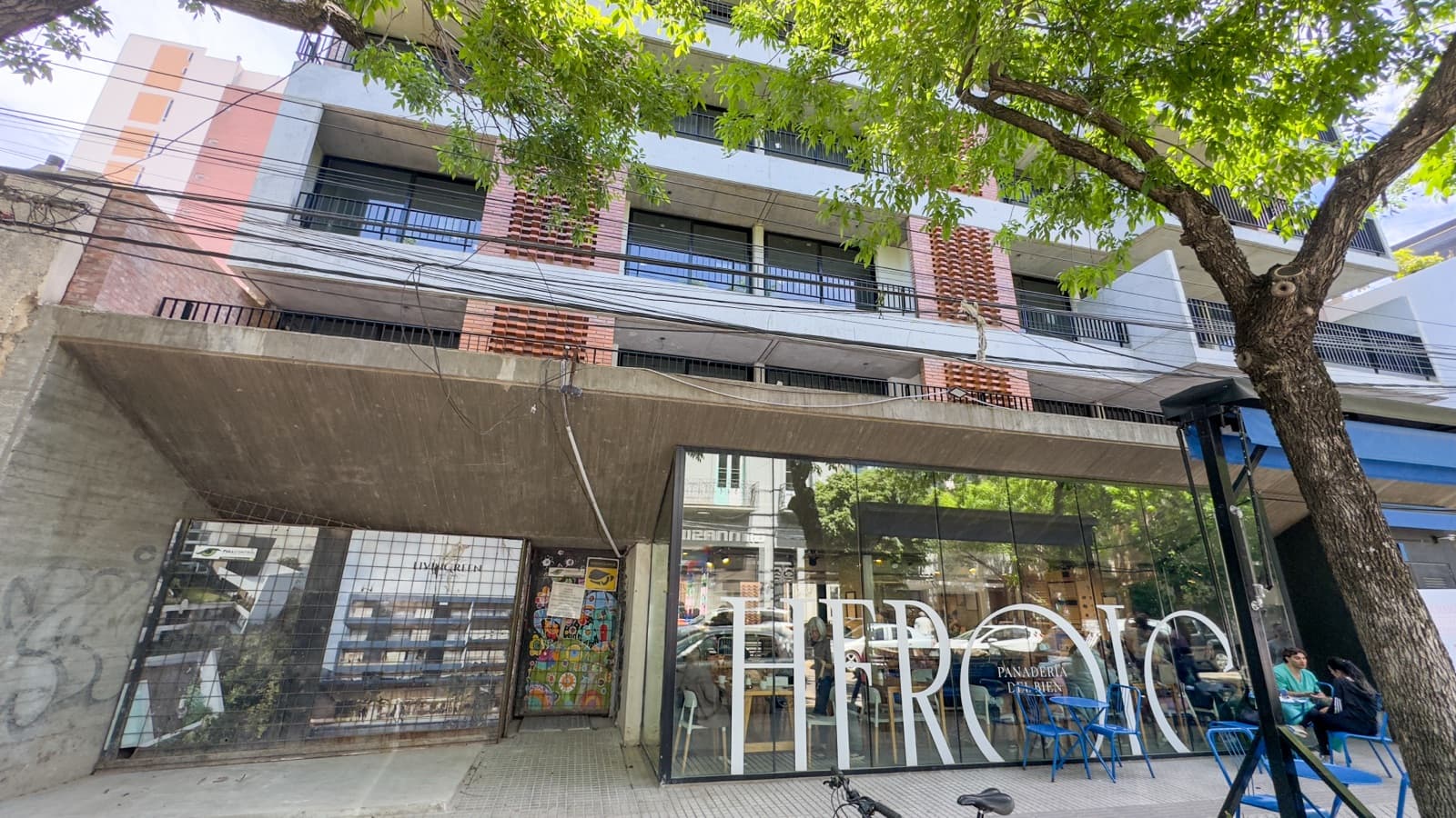 Cochera en Pichincha Güemes al 2400 - 1