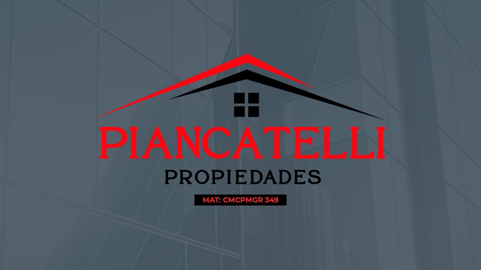 Cochera con excelente ubicación, en Ituzaingo Norte - 1