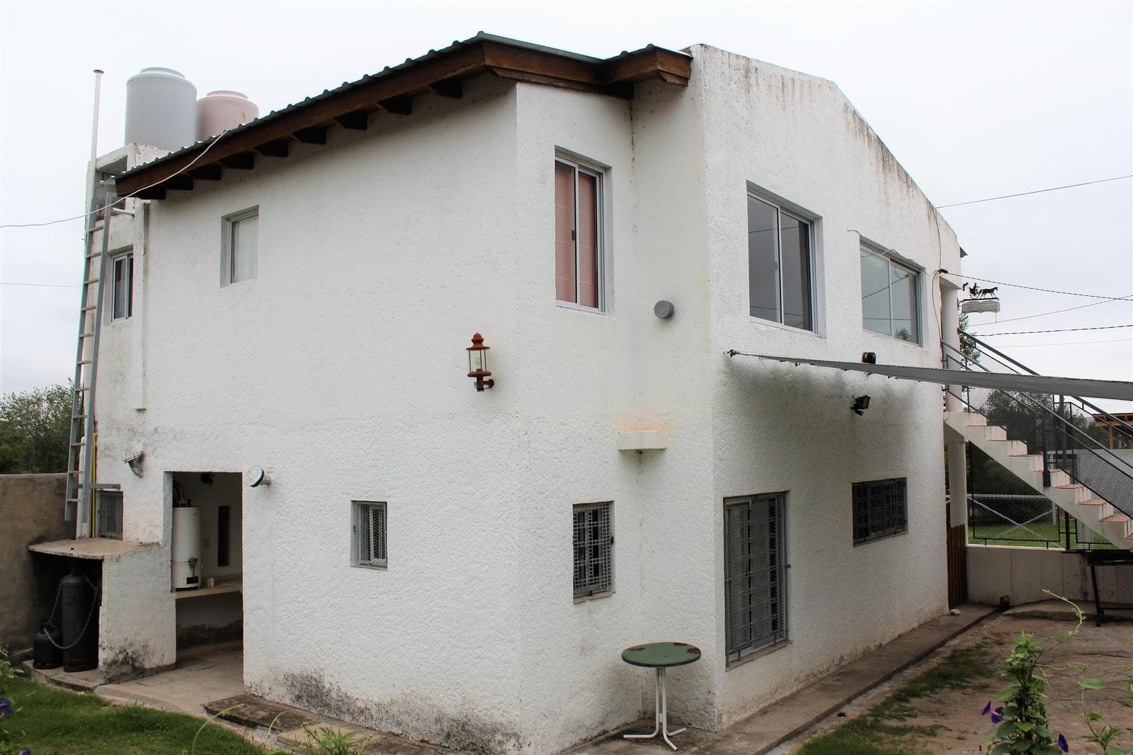 Se vende Importante Propiedad para Renta en Mina Clavero - 1