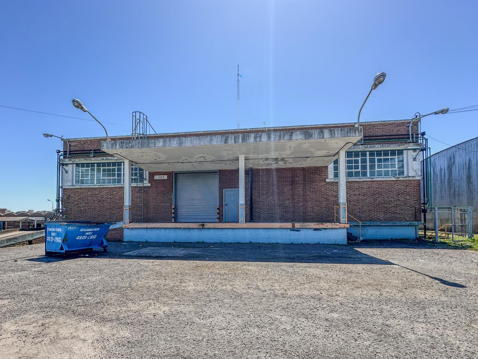 ALQUILER - DEPOSITO GALPON 800 m2 - PARQUE INDUSTRIAL DUCILO - BERAZATEGUI - 1