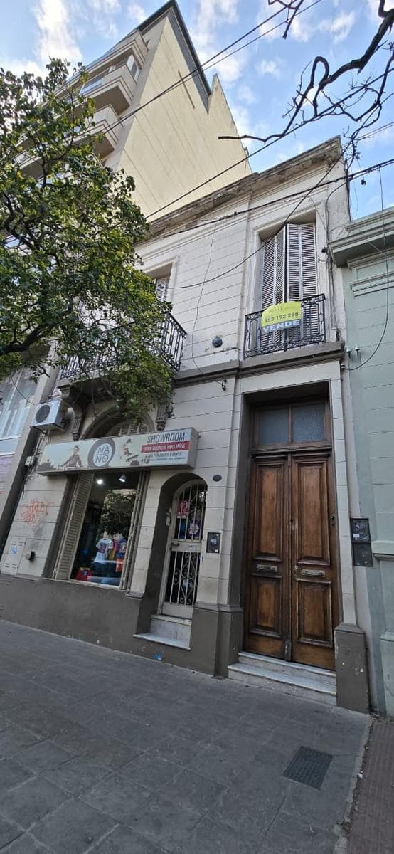Se vende casona importante con local en B Gral Paz!! - 1