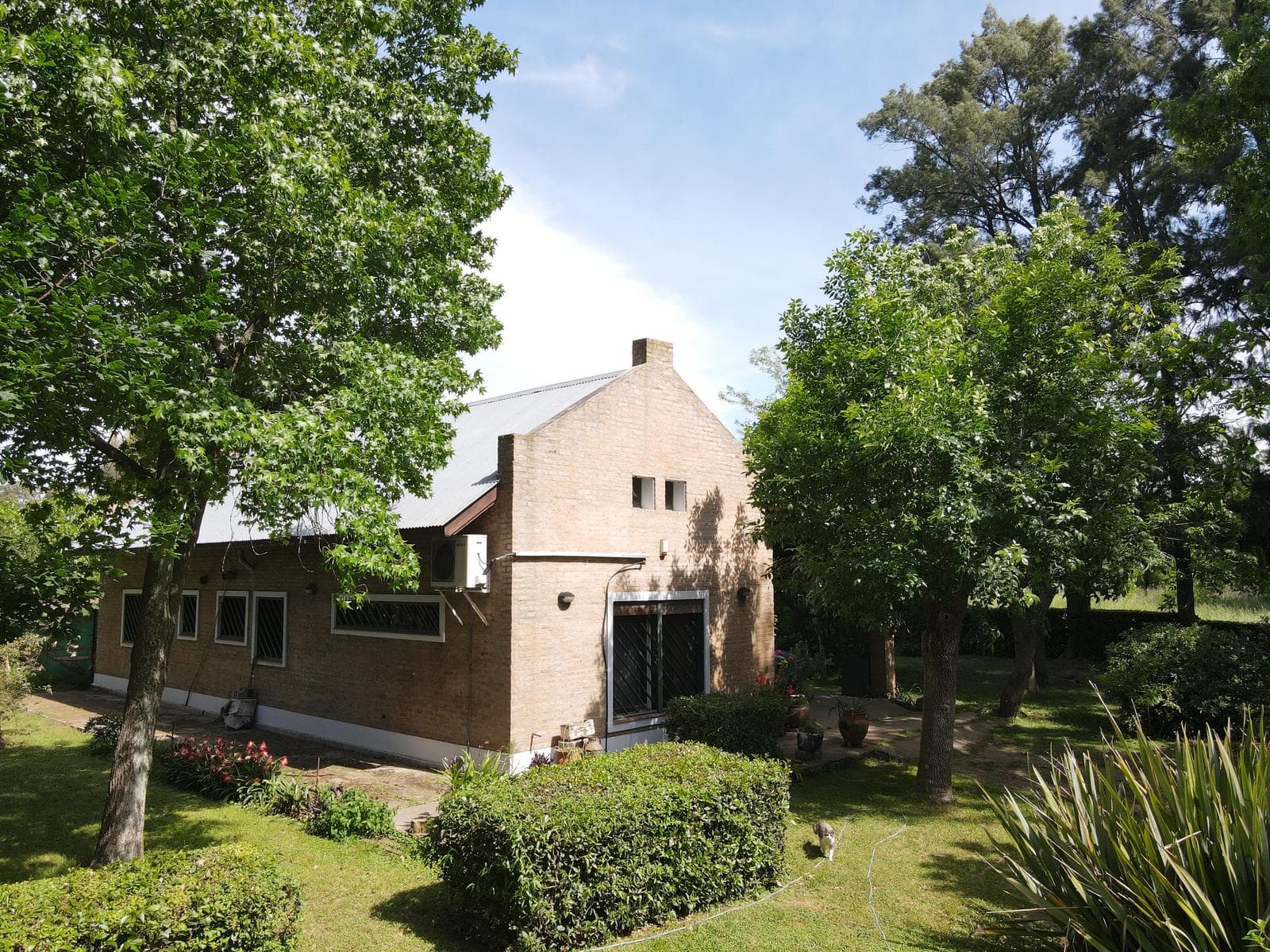 Casa en Venta Quinta Florencio Varela sobre lote de 2850m2 - 1