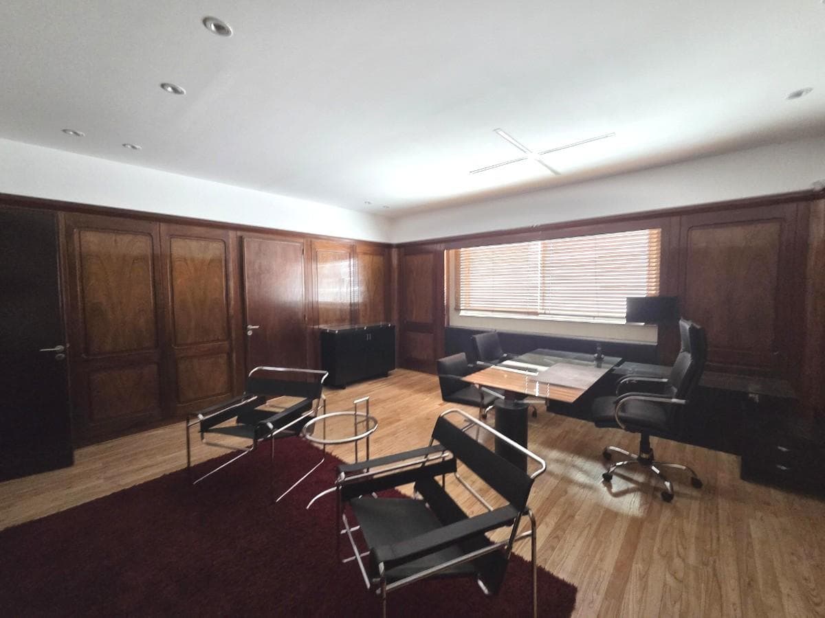 ALQUILER OFICINA MICROCENTRO: 300 M2 AMUEBLADA 7 DESPACHOS Y SALAS -APTO CONSULTORIOS - 1