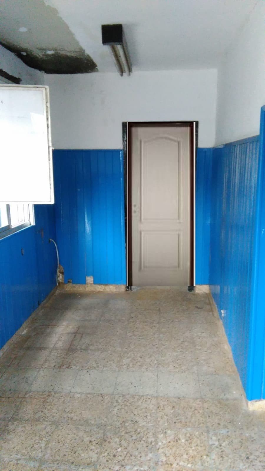 ALQUILER LOCAL AV. LOS QUILES Y MONTEVIDEO - BERNAL - IDEAL KIOSCO O CONSULTORIO - 1