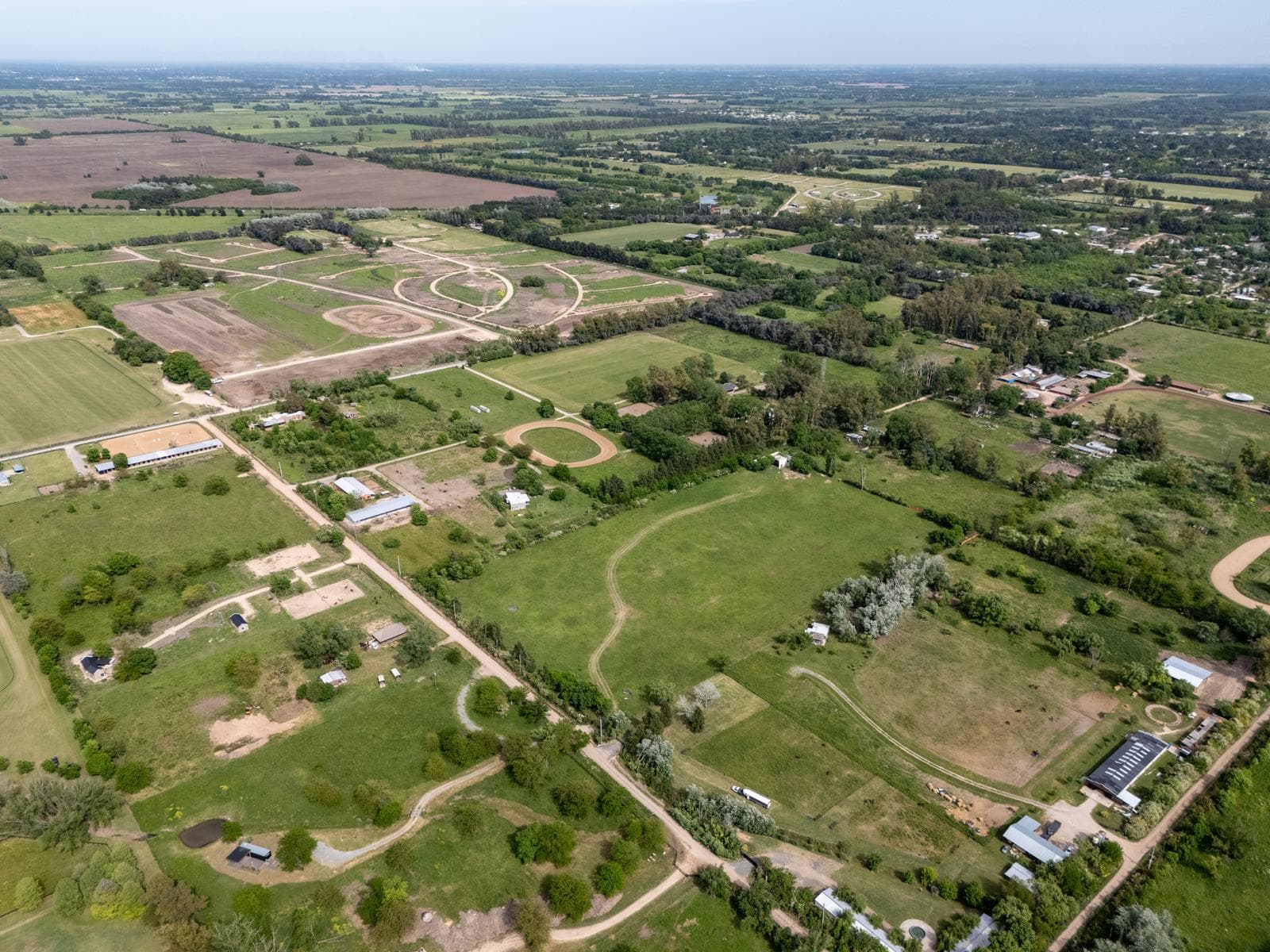 Venta Parcelas 4,96 Hectáreas Zona Polo Centauros, Pilar - 1