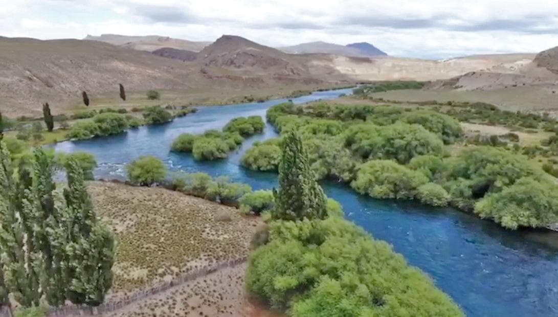 Bariloche chacras Rio Limay 51,5 Has - 1