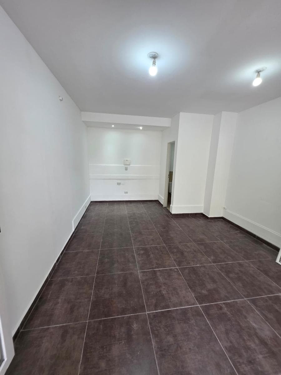 EN VENTA EXCELENTE LOCAL COMERCIAL 25 M2 - 1