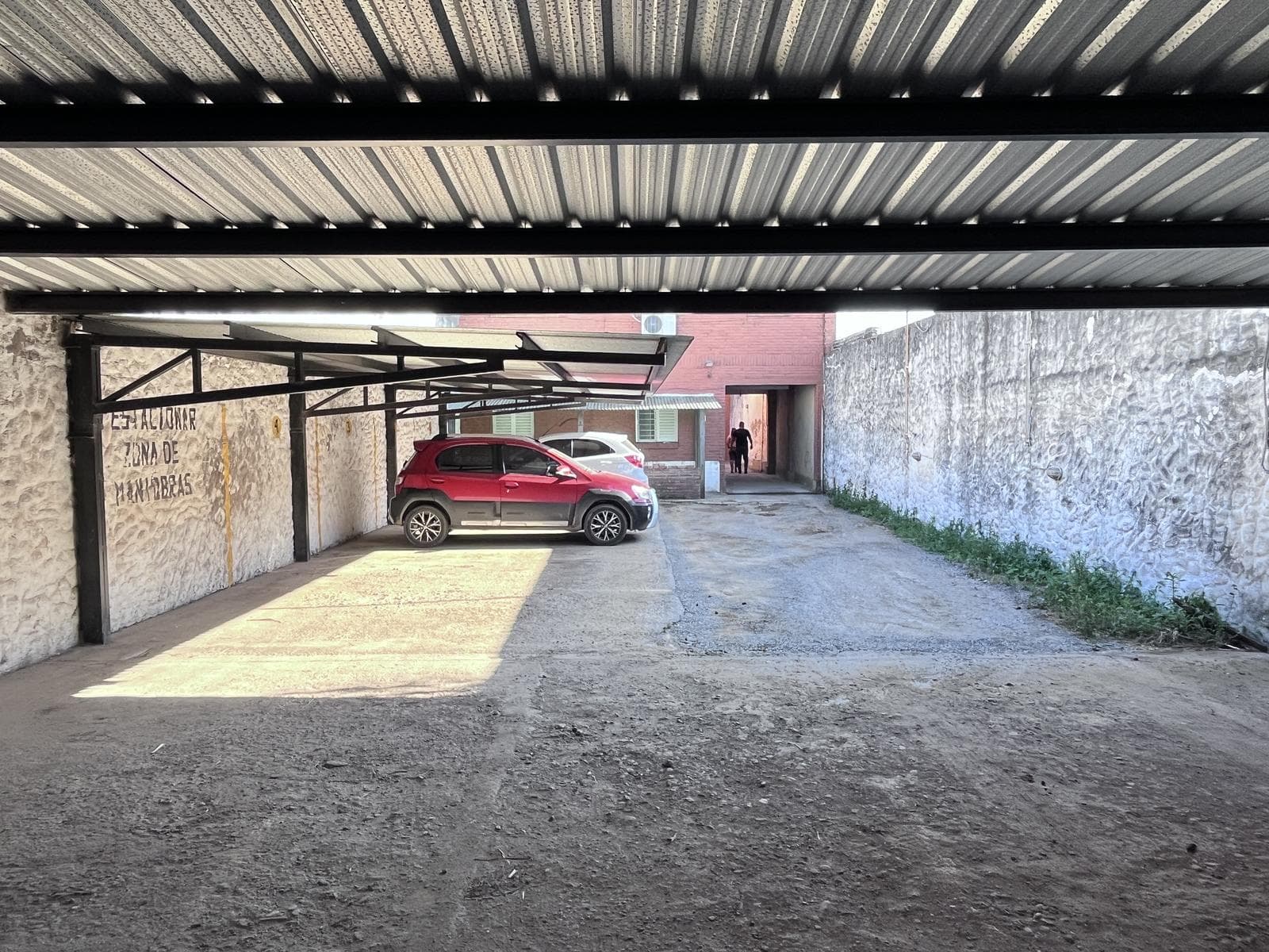 Cochera y Departamento en Santiago del Estero al 1600, SM de Tucumán - 1