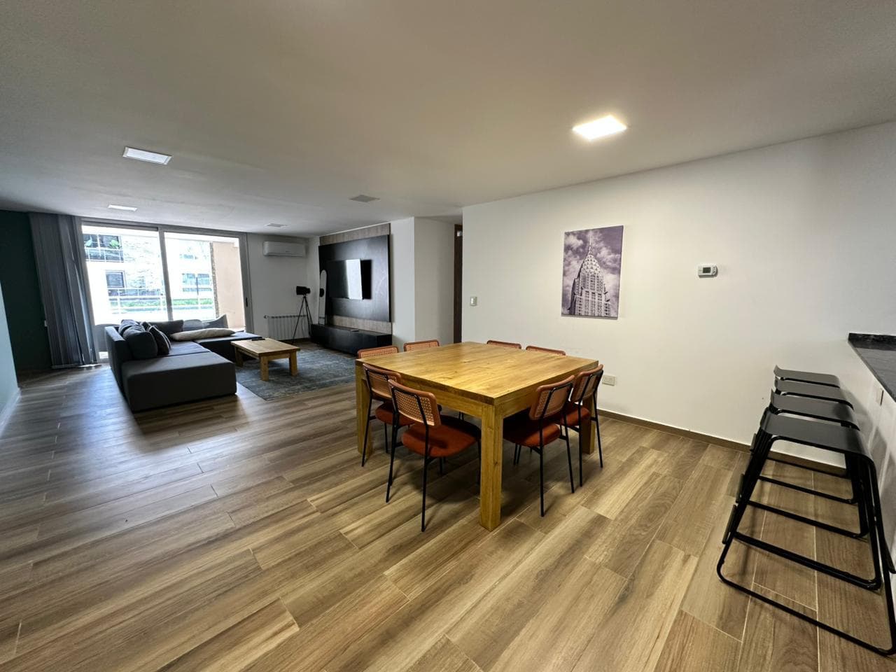 Departamento premium, alquiler amoblado, dos dormitorios, Villa Belgrano. - 1
