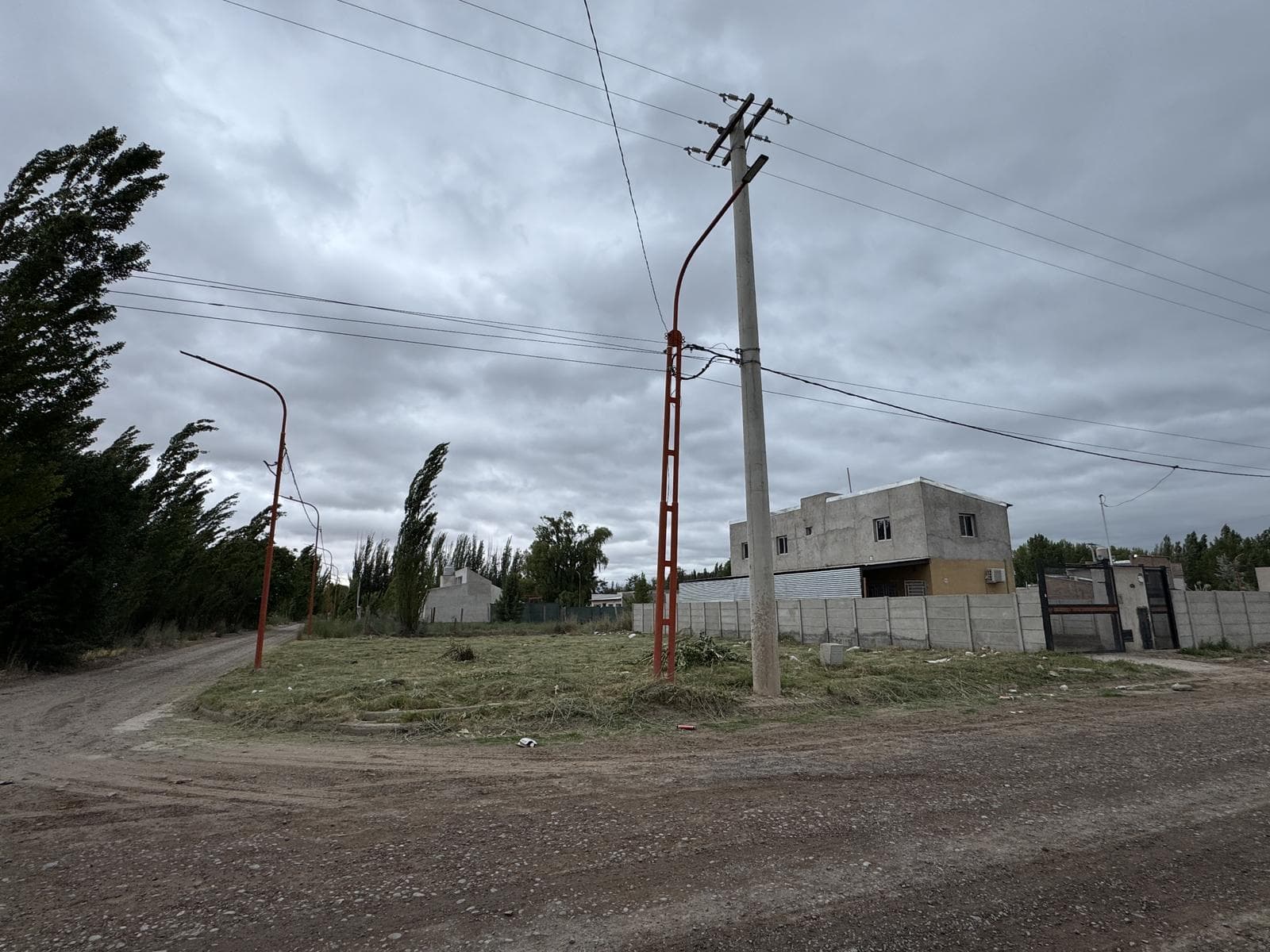 Terreno en General Fernandez Oro - 1