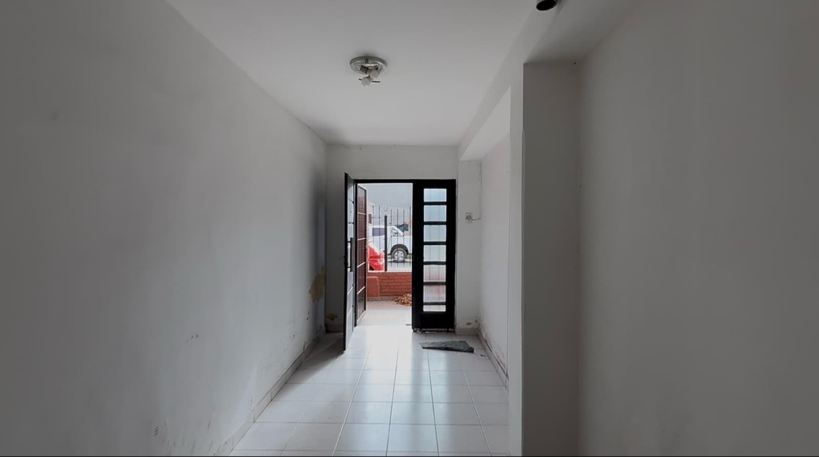 Venta Casa 4 ambientes Villa Mercedes San Luis cochera parque - 1