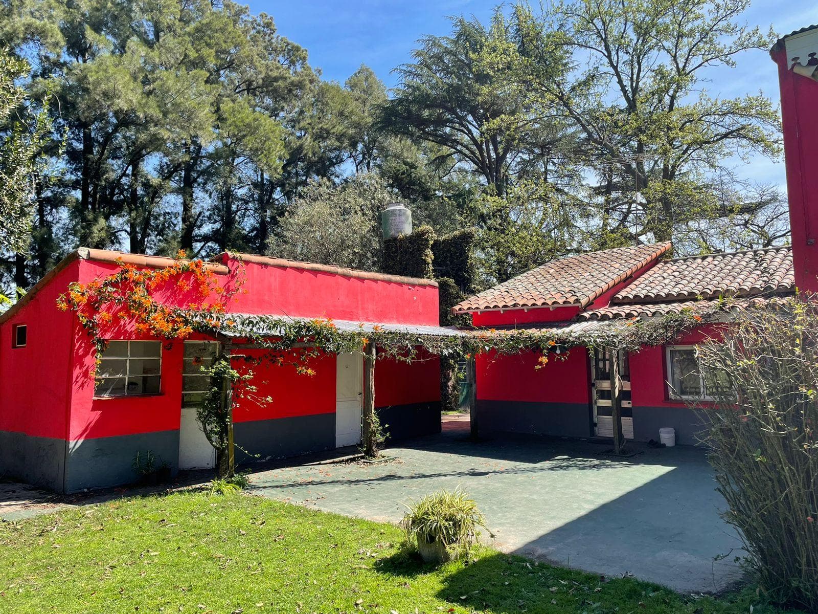 Venta de Campo 8 hectareas en Parque Industrial de Pilar - 1