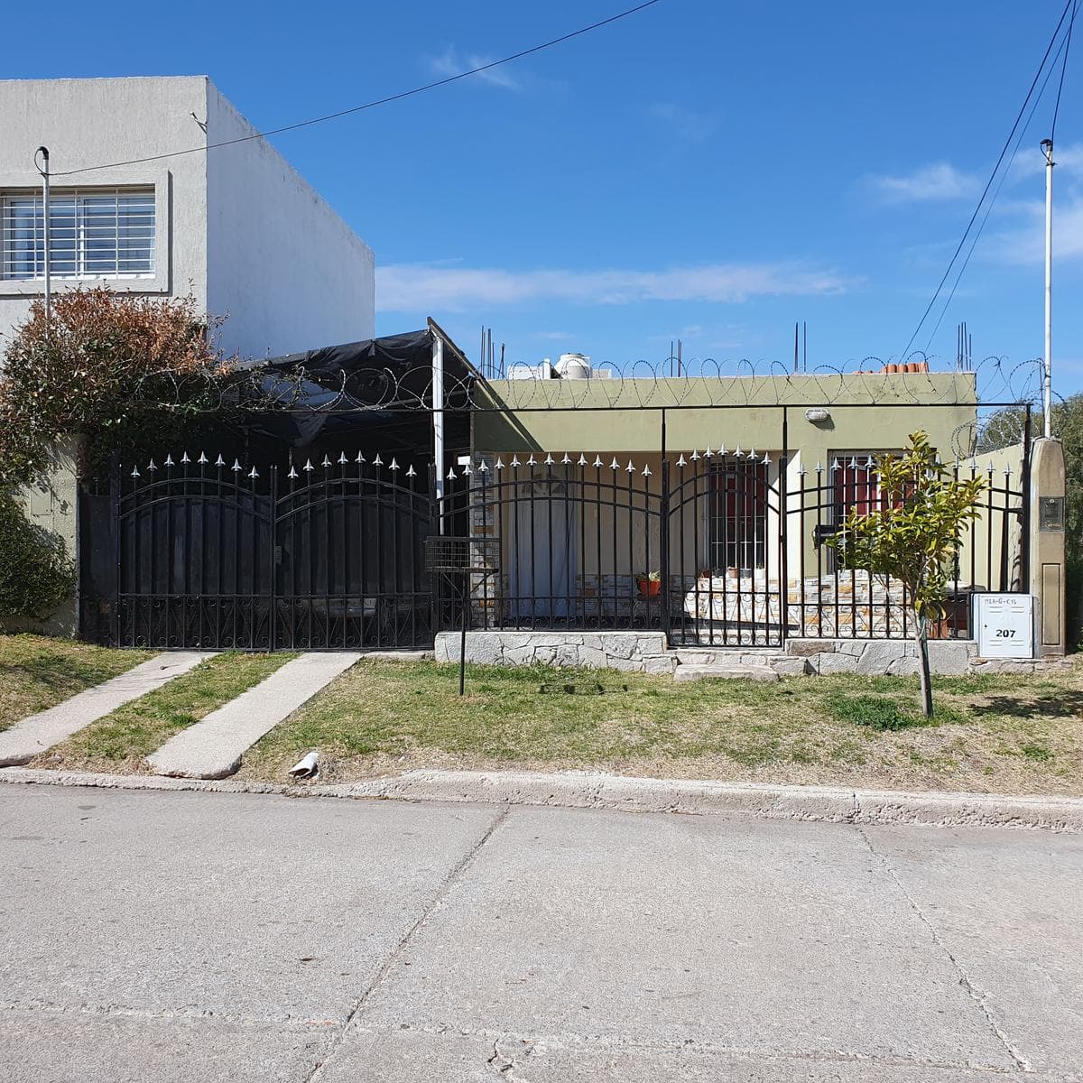 VENTA Casa 1 dormitorio. Camino de las Sierras - 1