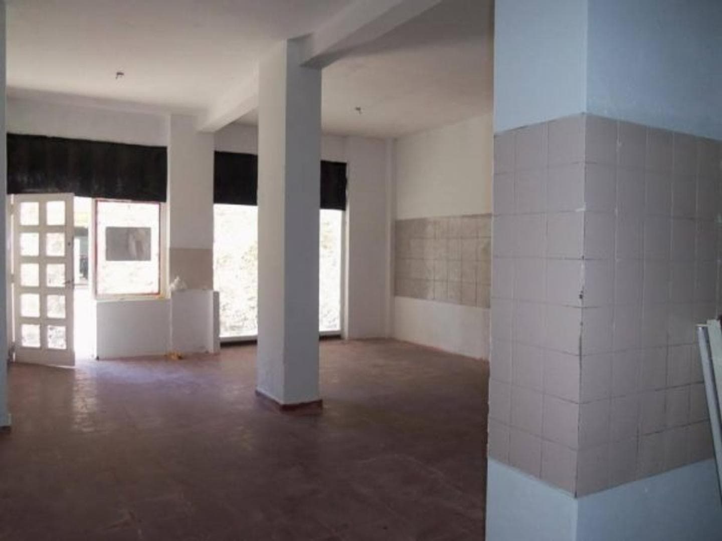 Local en venta - 2 Baños - 55mts2 - San Bernardo del Tuyu - 1