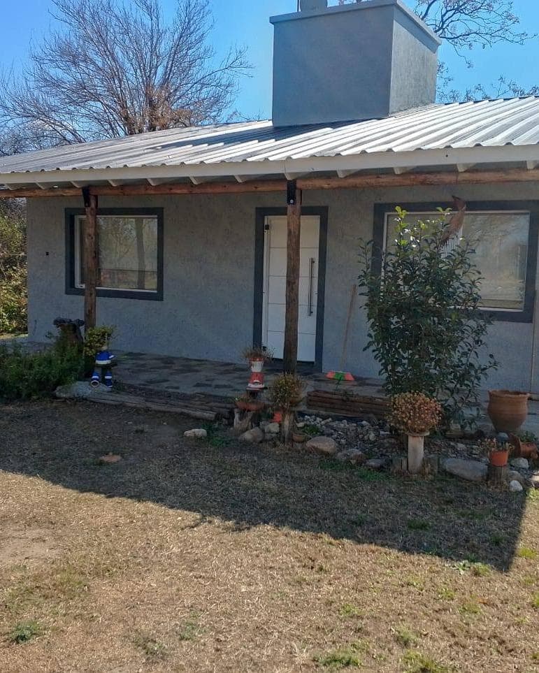 Venta Casa sobre Lote de 1000m en Cerro de Oro. - 1