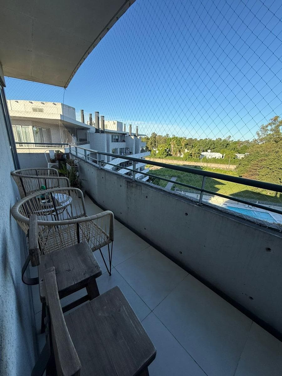 Departamento de 3 ambientes, Condominio Tortugas Civis - 1