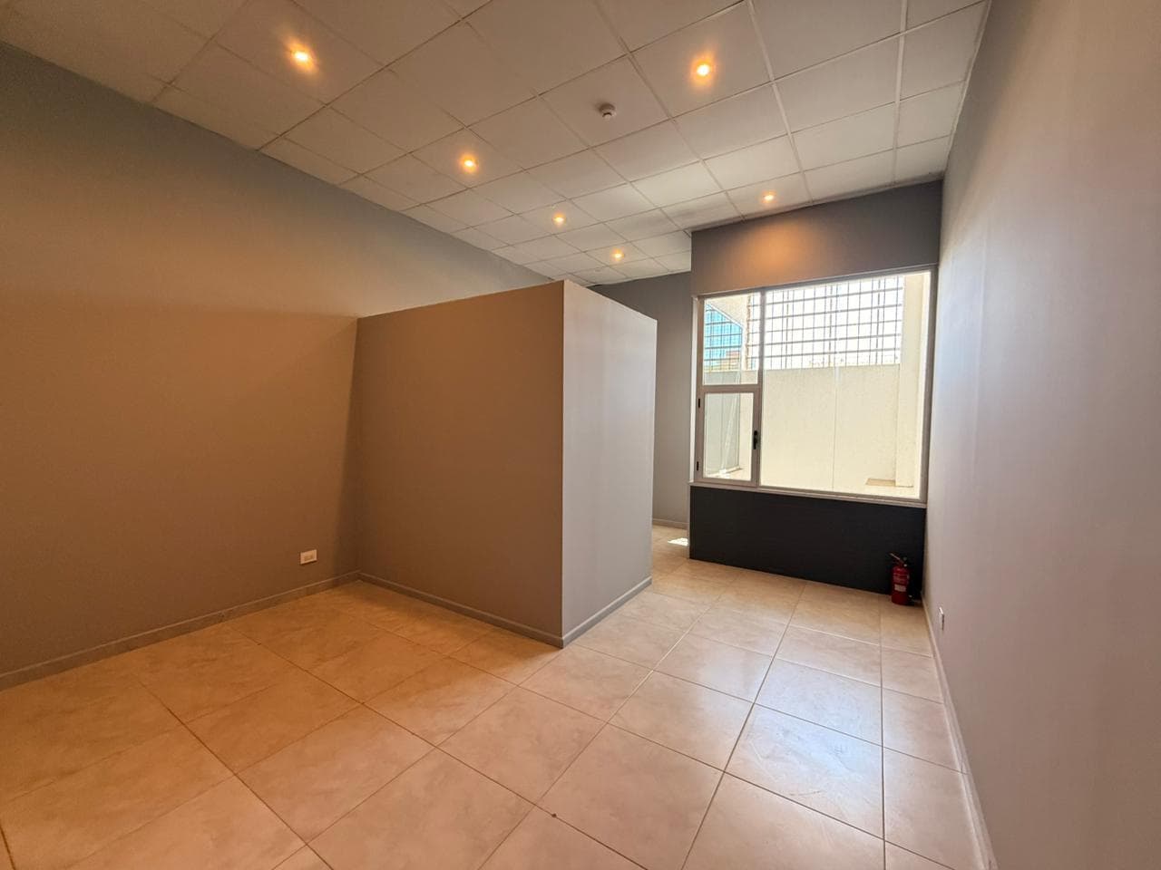 Oficina en alquiler - Av. Independencia al 3200 - 1