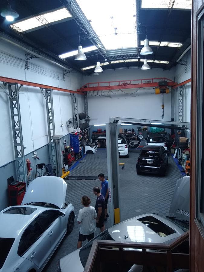 EXCELENTE GALPÓN EN IMPECABLE ESTADO – IDEAL INDUSTRIA, TALLER O LOGÍSTICA - 1